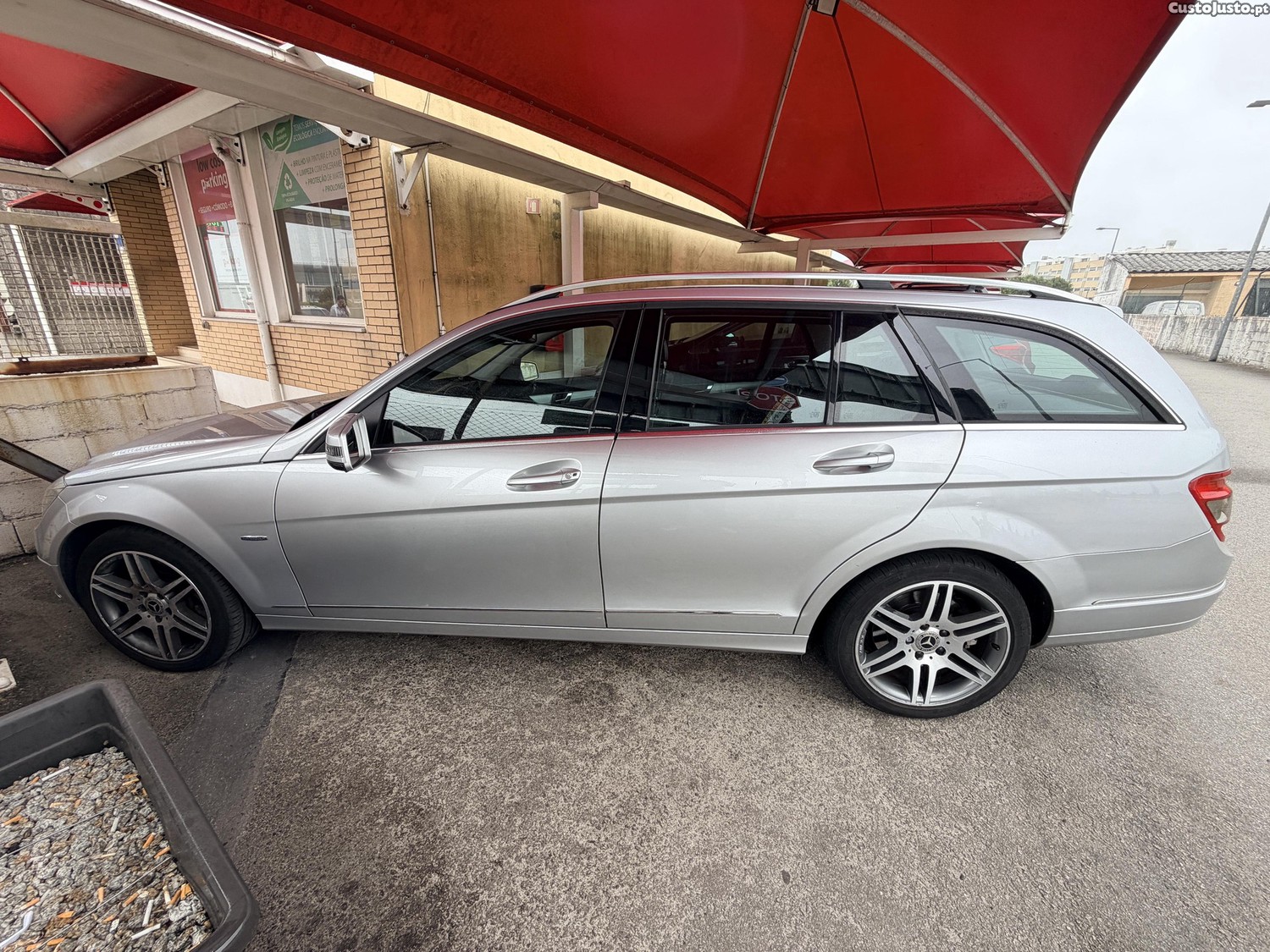 Mercedes-Benz C 250 Avantgard — fotografia 4