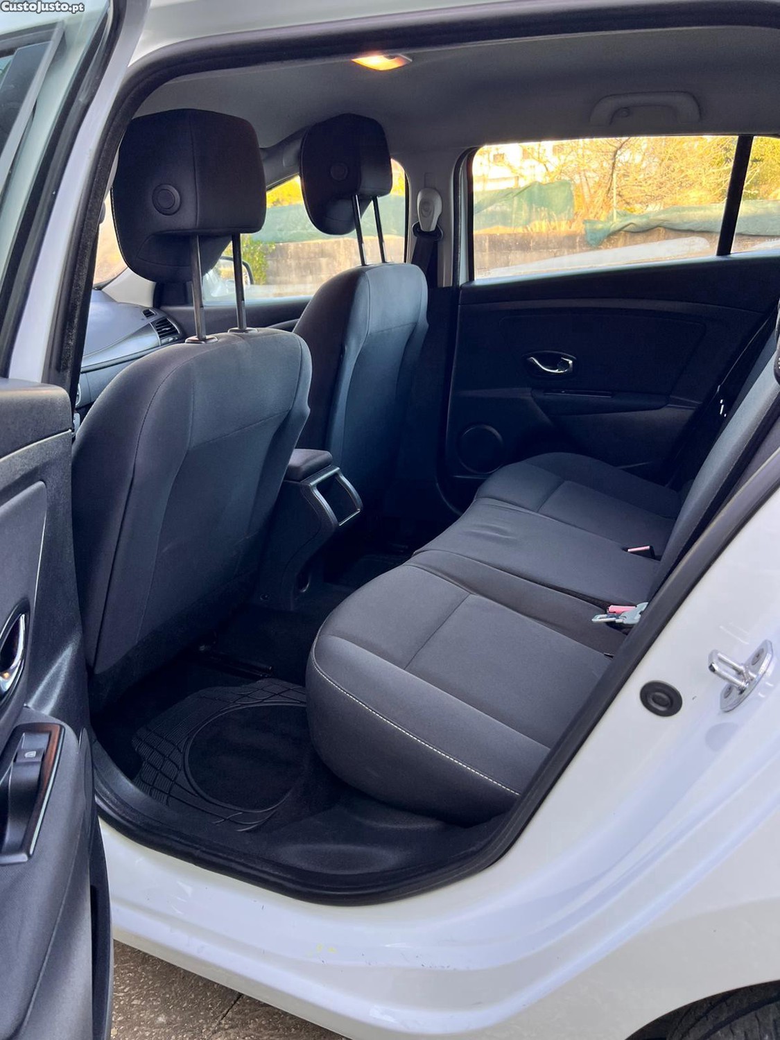 Renault Mégane Sport Tourer 1.5 dCi Dynamique - 19 foto 5