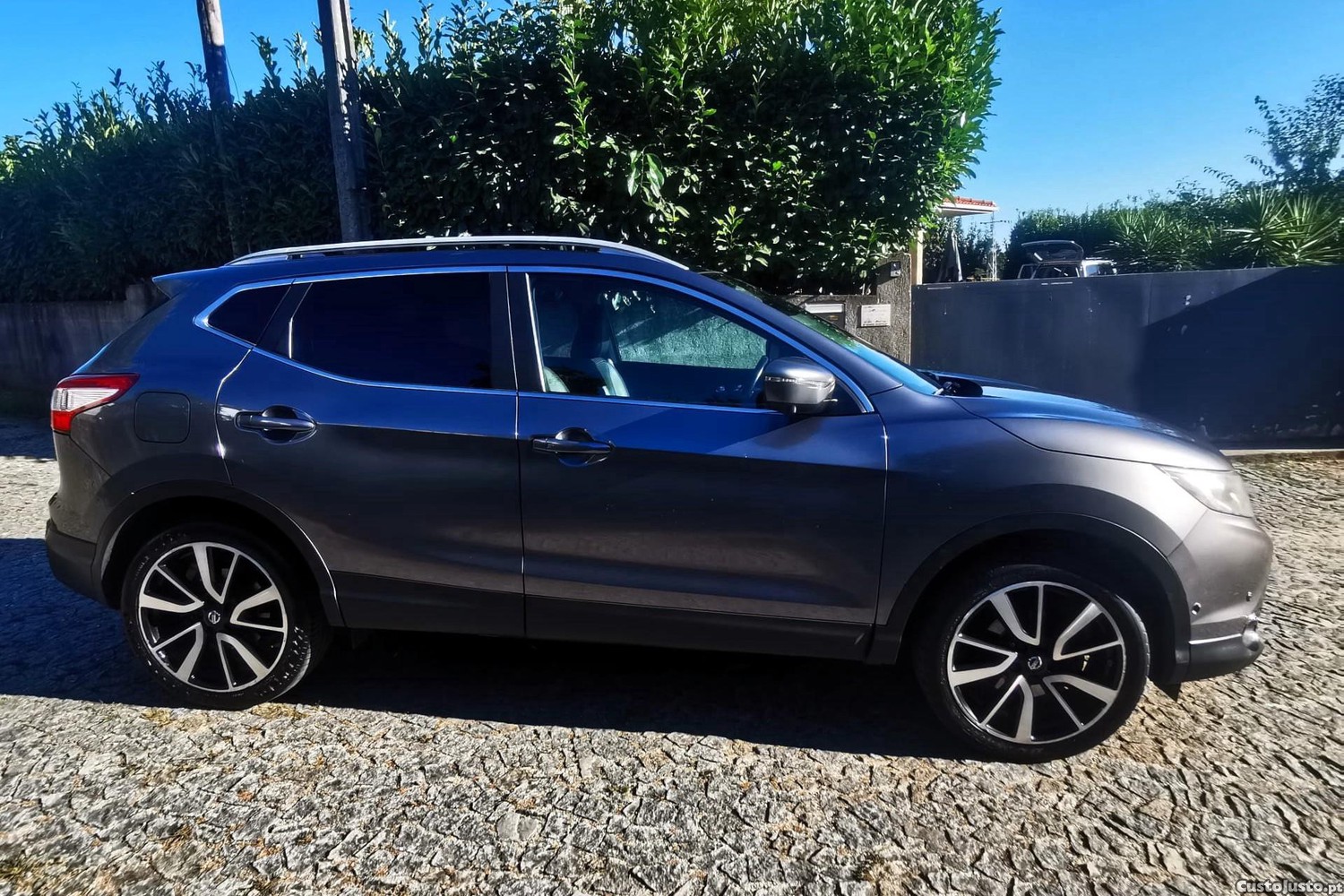 Nissan Qashqai Teckna Premium — fotografia 10