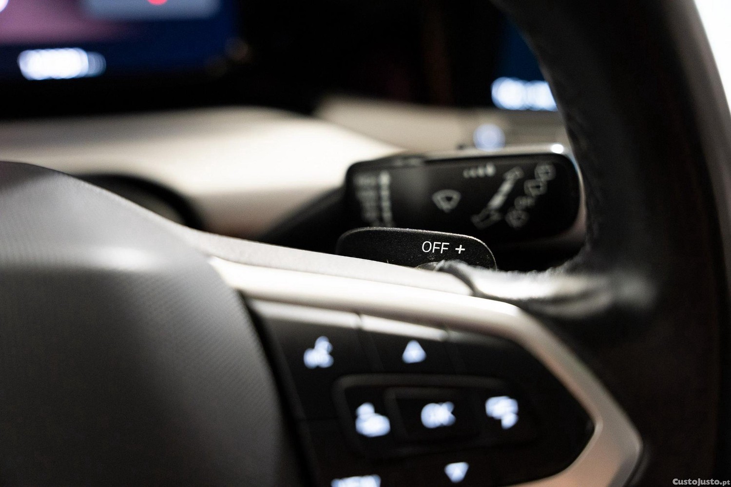 Volkswagen Golf Variant 1.0 eTSI Life DSG — fotografia 14