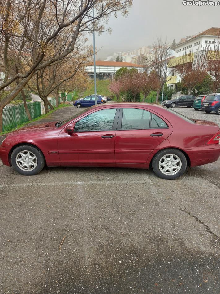 Mercedes-Benz C 200 200 Cdi (203 004) — fotografia 6