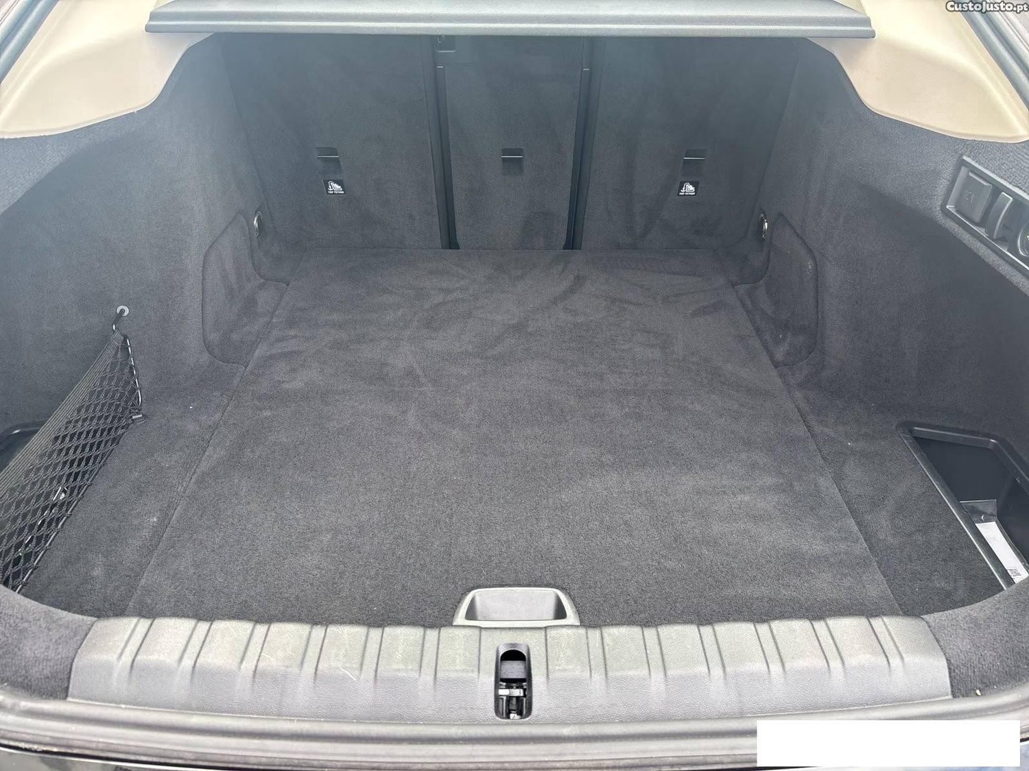 BMW i4 eDrive35 — fotografia 2