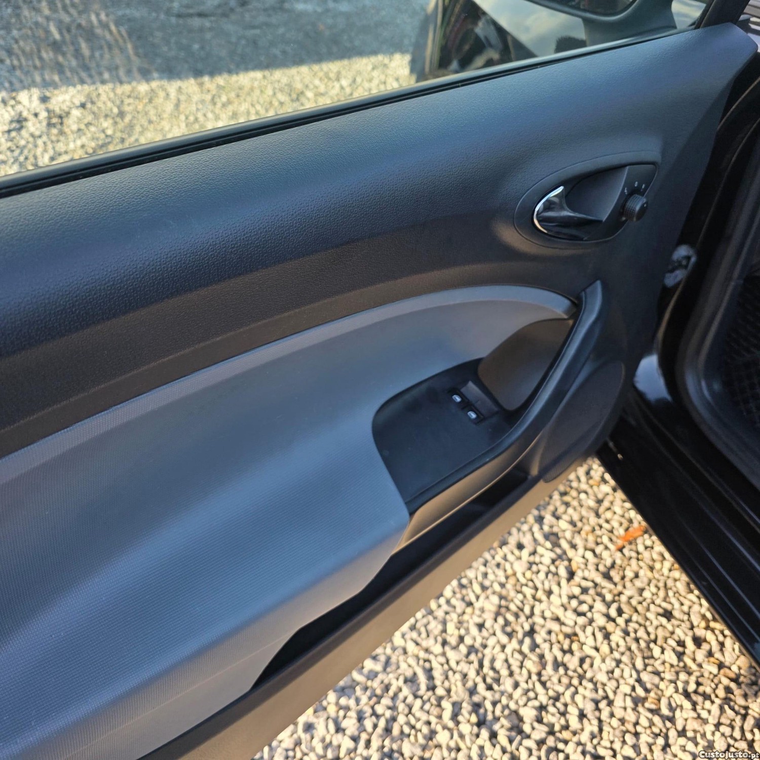 SEAT Ibiza 1.2 12V Reference — fotografia 9