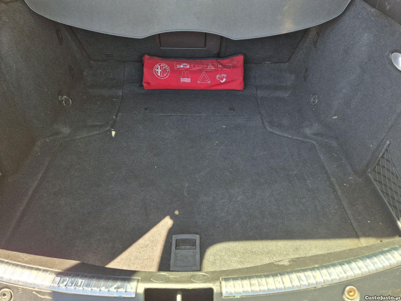 Alfa Romeo 159 SW 1.9 Jtd 2007 — fotografia 4