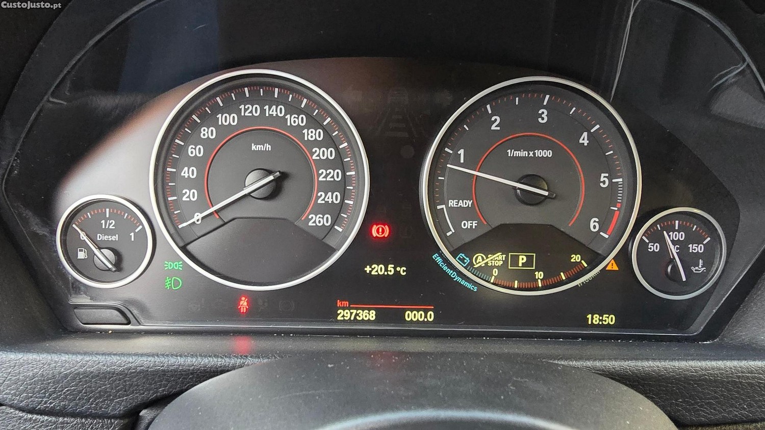 BMW 320 d Touring Auto Pack M — fotografia 13