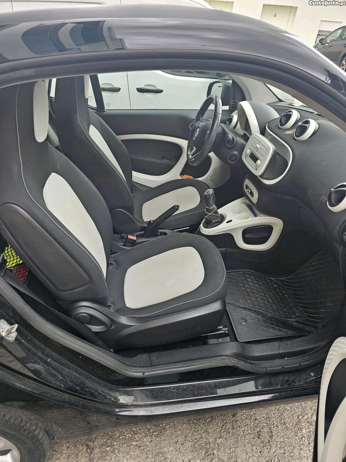 Smart Fortwo Coupé — fotografia 2