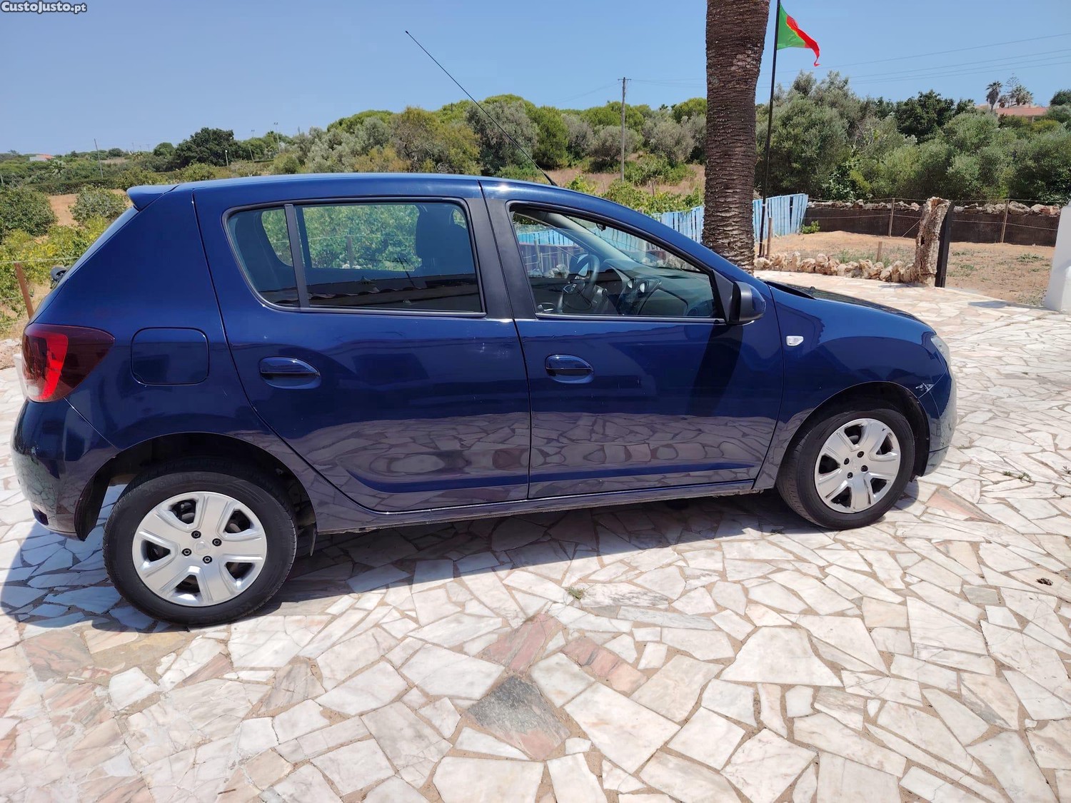 Dacia Sandero 1.0 — fotografia 10