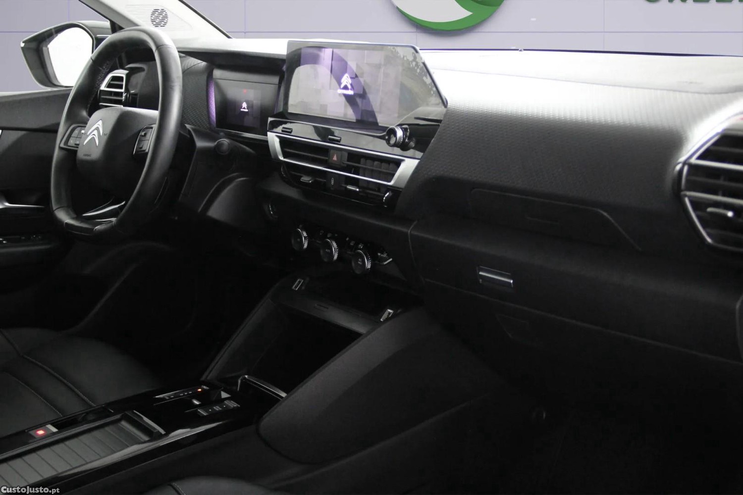 Citroën e-C4 Shine Pack — fotografia 7