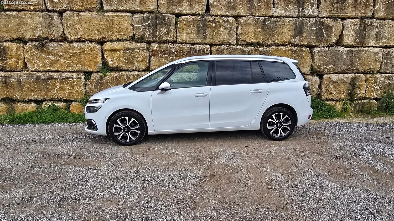 Citroën C4 Spacetourer 1.5 BlueHDi Shine EAT6 — fotografia 28