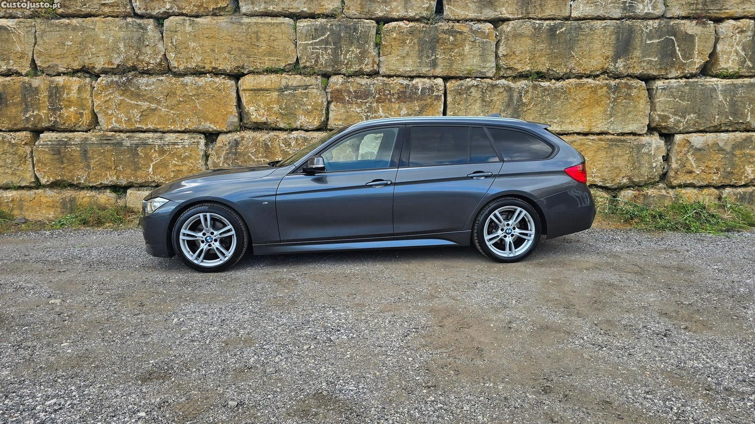 BMW 320 d Touring Auto Pack M — fotografia 28