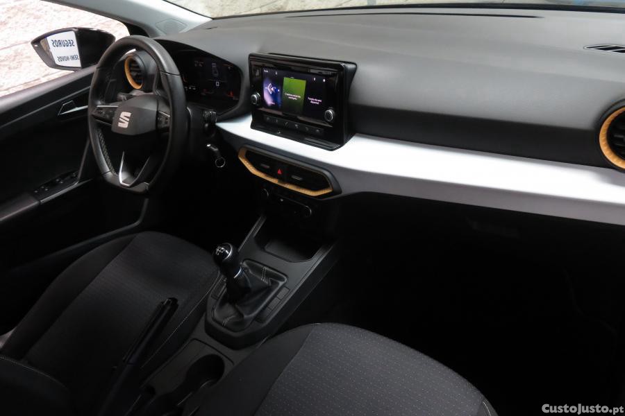 SEAT Ibiza 1.0 TSI Reference — fotografia 21