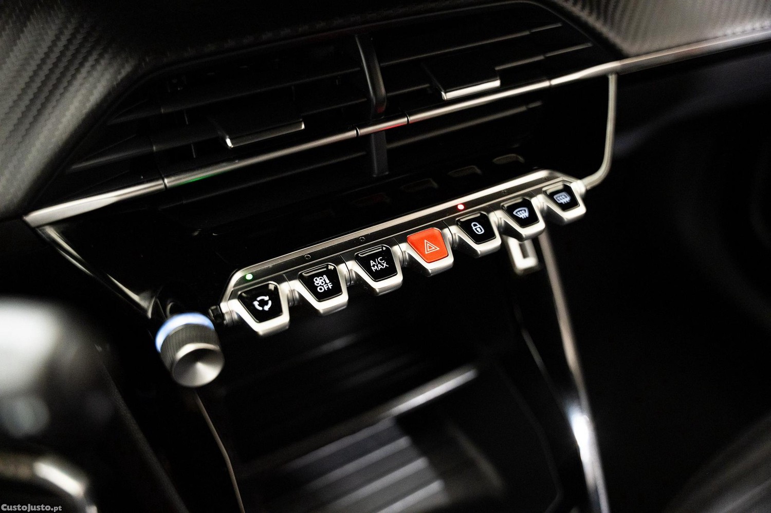 Peugeot 2008 1.2 PureTech Active Pack — fotografia 5