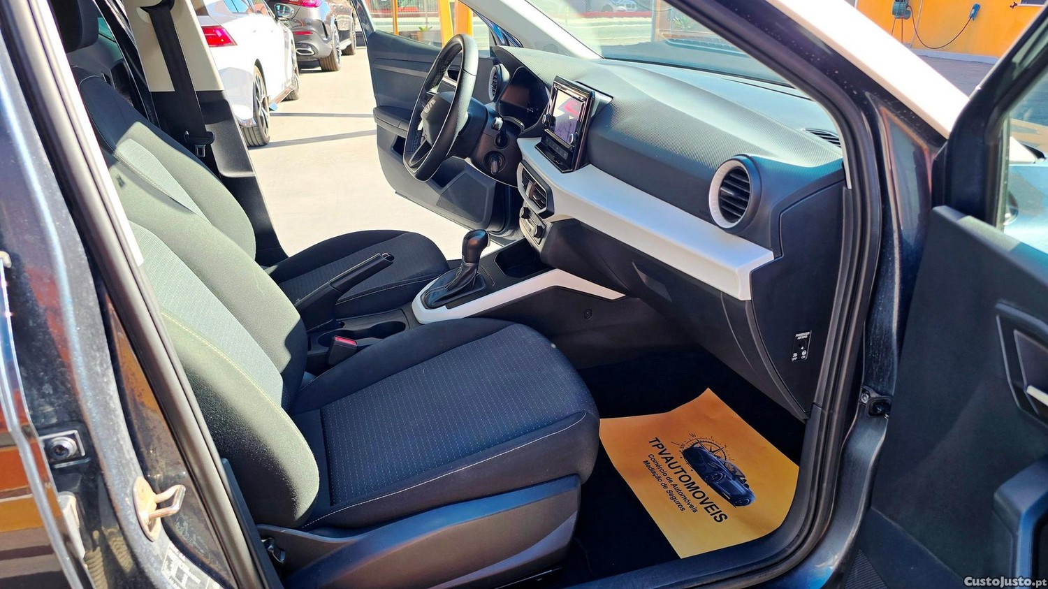 SEAT Arona 1.0 TSI Style DSG — fotografia 18