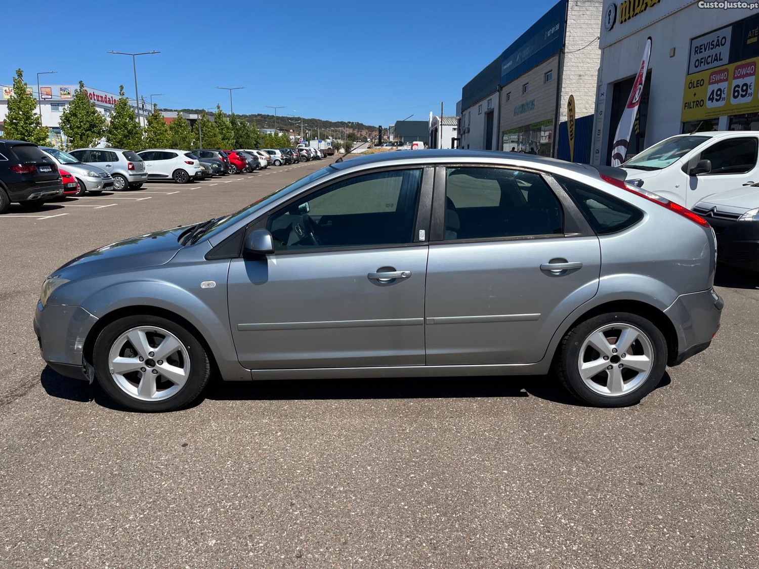 Ford Focus 1.6 Tdci, 110 cv NACIONAL — fotografia 17