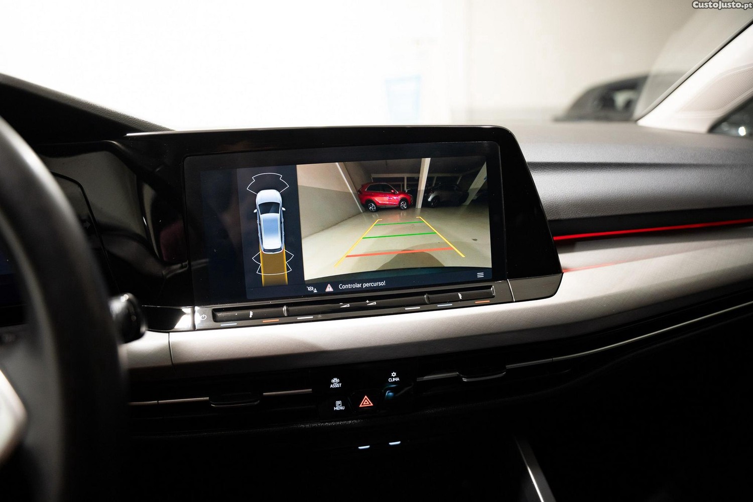 Volkswagen Golf Variant 1.0 eTSI Life DSG — fotografia 11