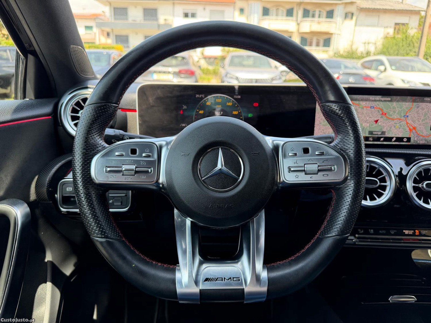 Mercedes-Benz A 180 d AMG Line Aut. — fotografia 6