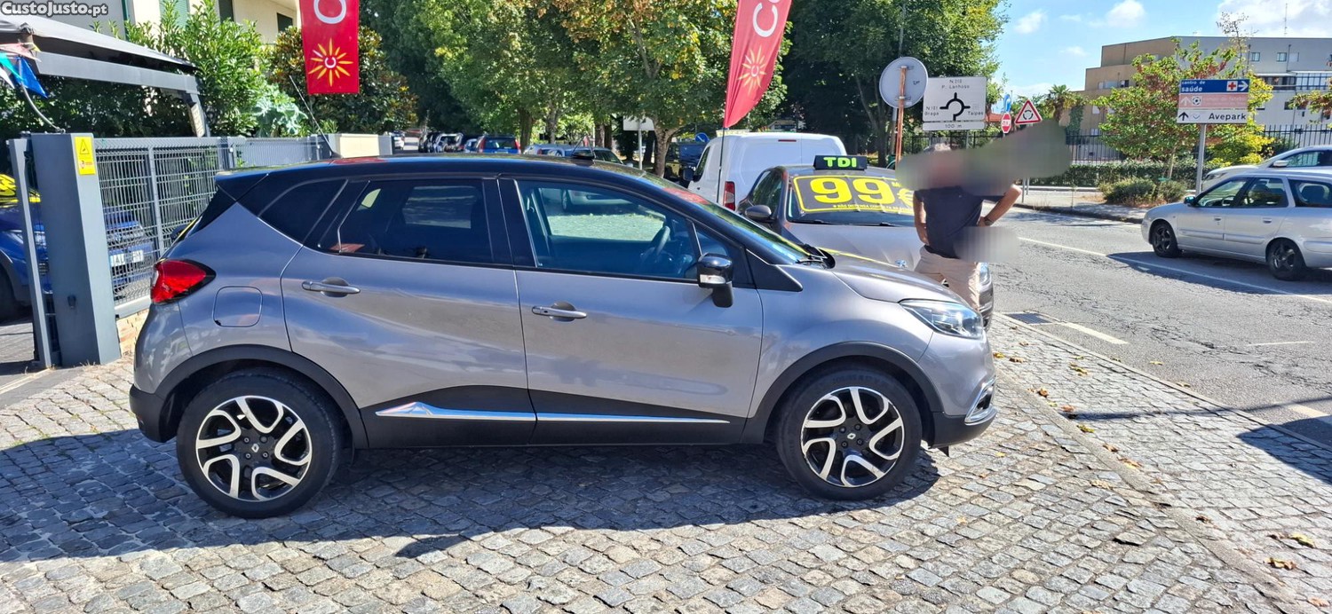 Renault Captur 1.500DCI 110CV NACIONAL — fotografia 22