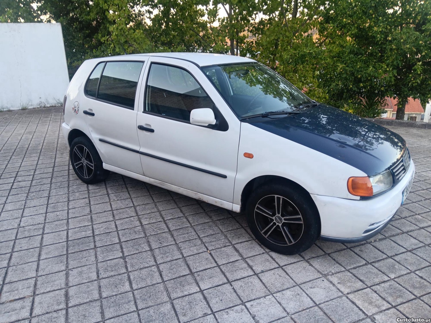 Volkswagen Polo 1.0cc económico — fotografia 4