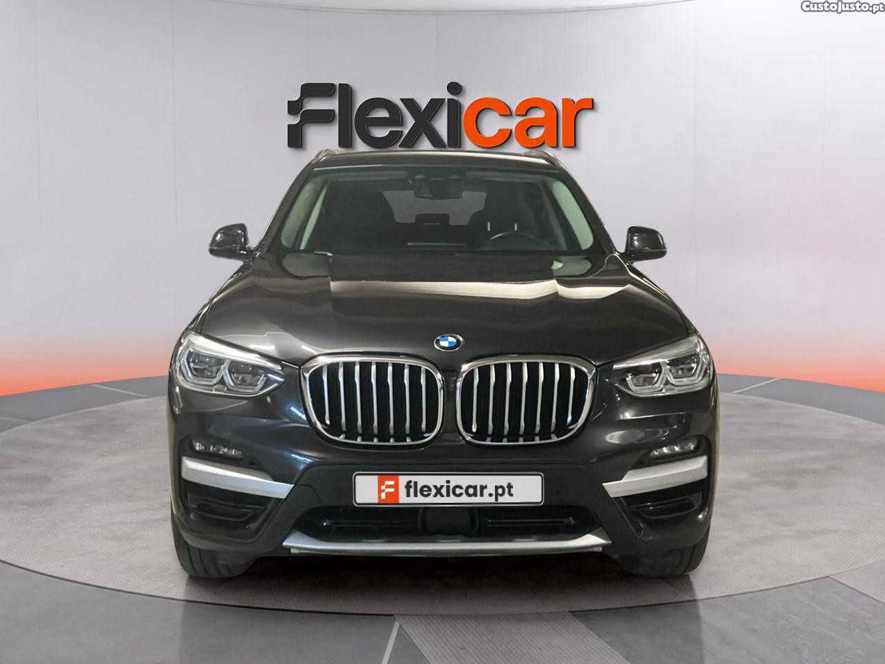 BMW X3 30 e xDrive XLine — fotografia 20