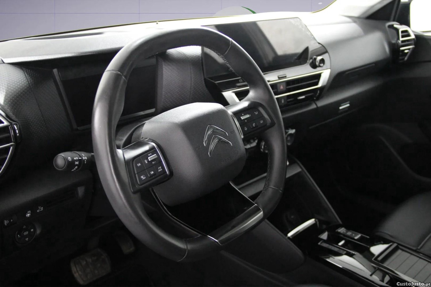Citroën e-C4 Shine Pack — fotografia 8