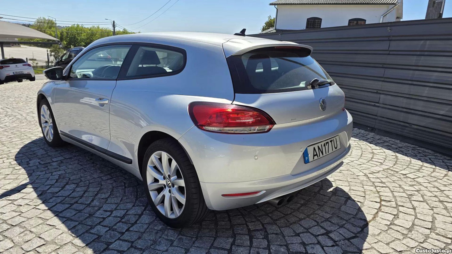 VW Scirocco 2.0 tdi sport - 12 — photo 3