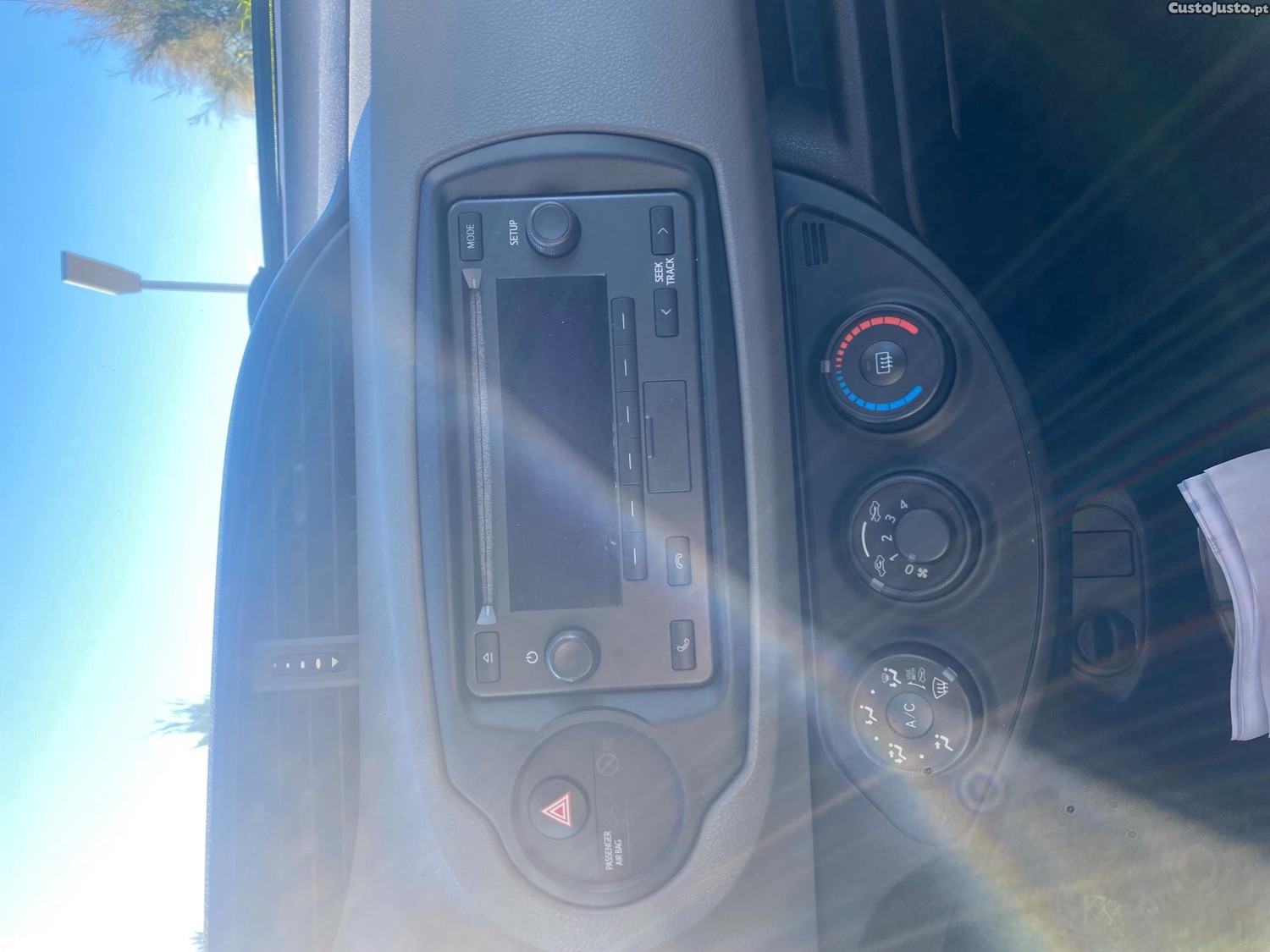 Toyota Yaris Yaris — photo 4