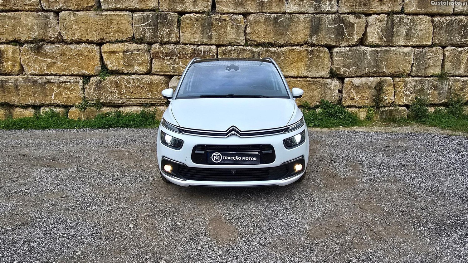 Citroën C4 Spacetourer 1.5 BlueHDi Shine EAT6 — fotografia 26