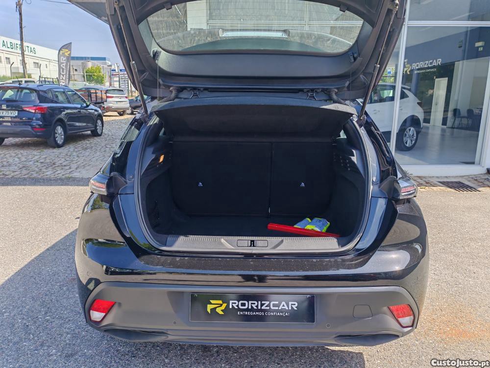 Peugeot 308 1.5 BlueHDi Active P — fotografia 13