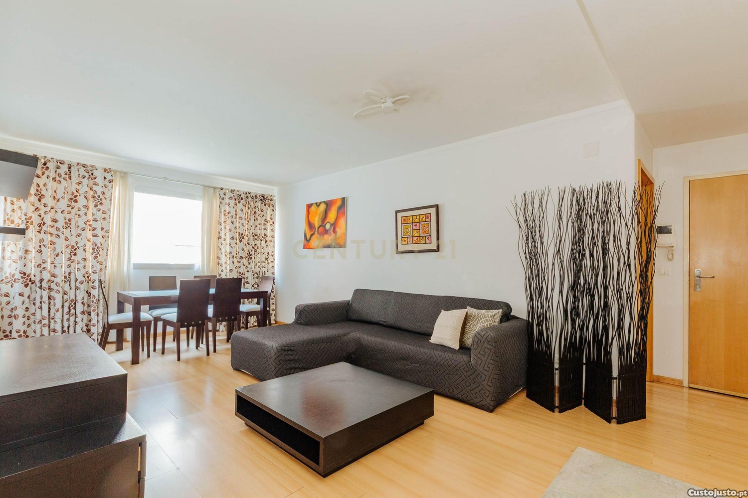 T1 Lumiar   mobilado e com garagem