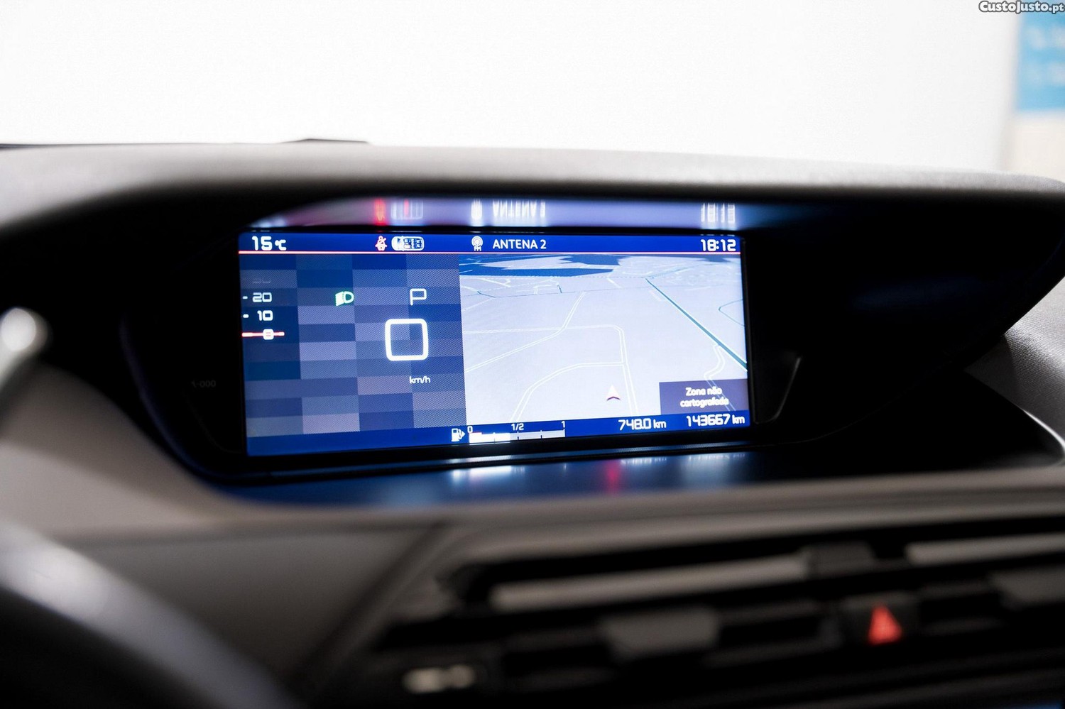 Citroën Grand C4 Spacetourer 1.5 BlueHDi Feel Business EAT8 — fotografia 12
