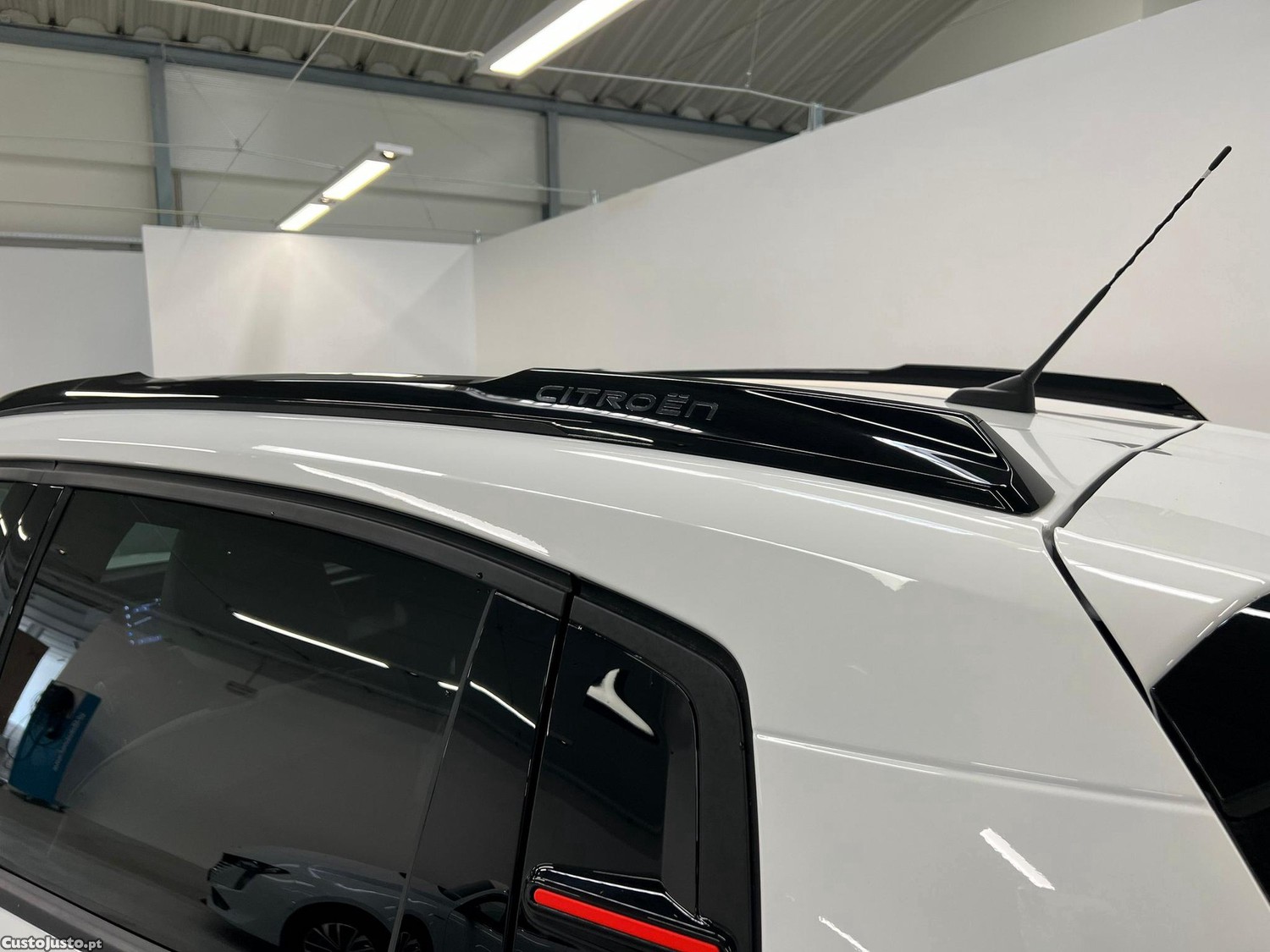 Citroën e-C3 44 kWh Autonomia Conforto Max — fotografia 6