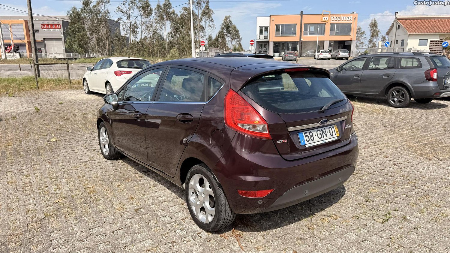 Ford Fiesta 1.4 TDCi de 2008 - 08 foto 5
