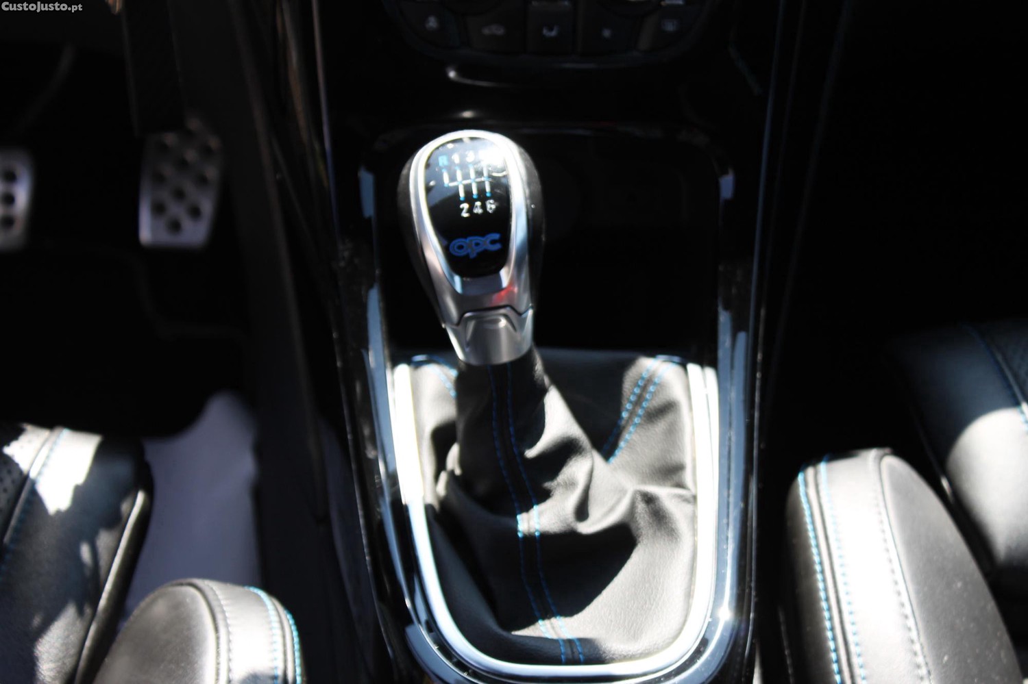 Opel Astra OPC 2.0T — fotografia 7
