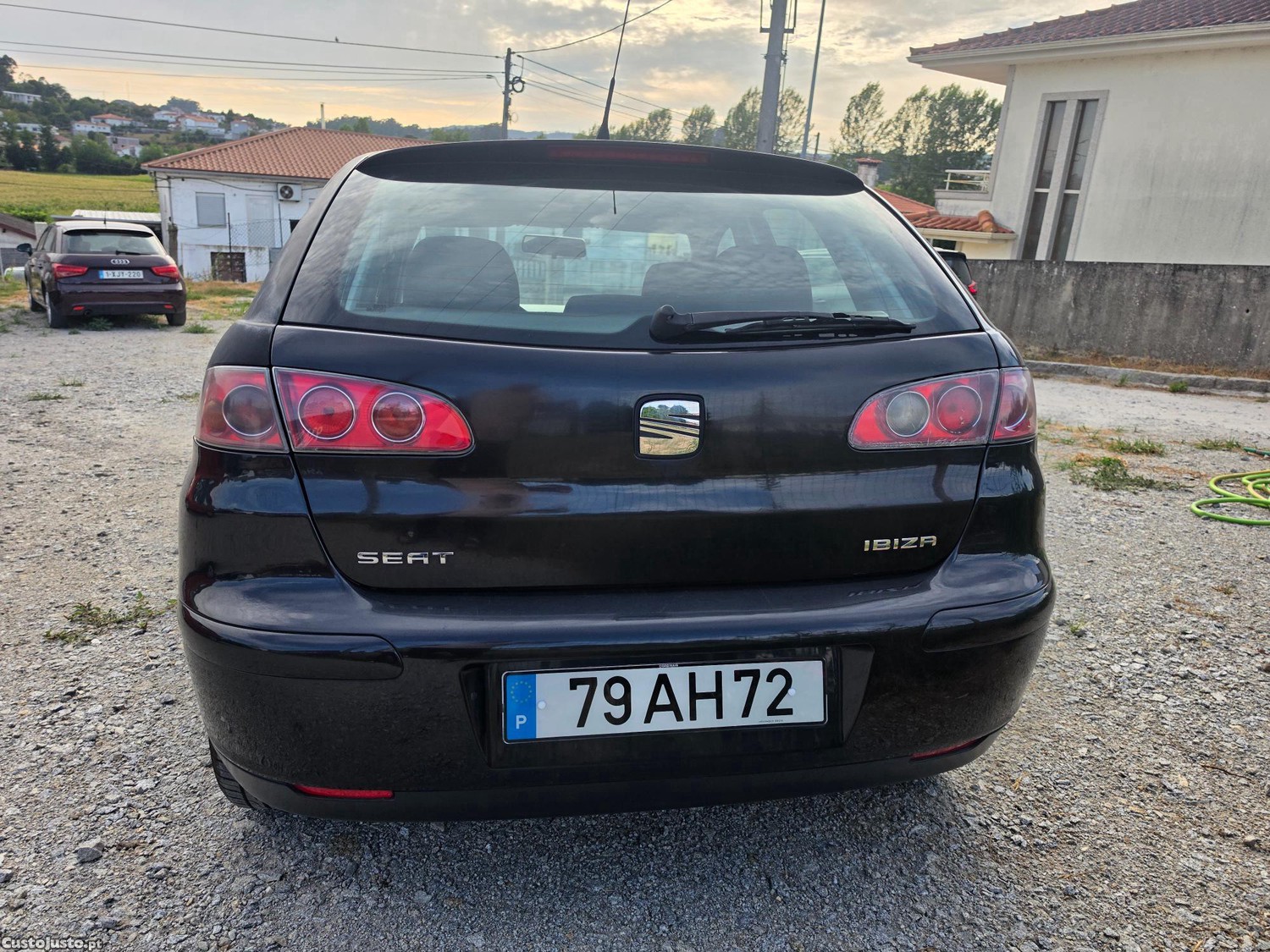 SEAT Ibiza () 1.2 AC 5portas — fotografia 9