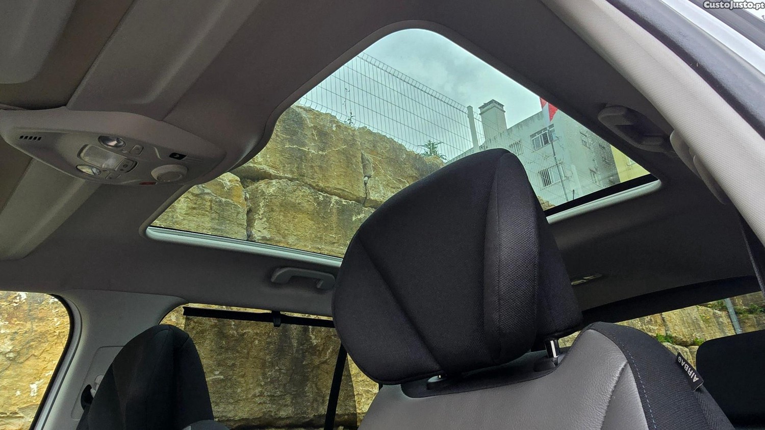 Citroën C4 Spacetourer 1.5 BlueHDi Shine EAT6 — fotografia 24