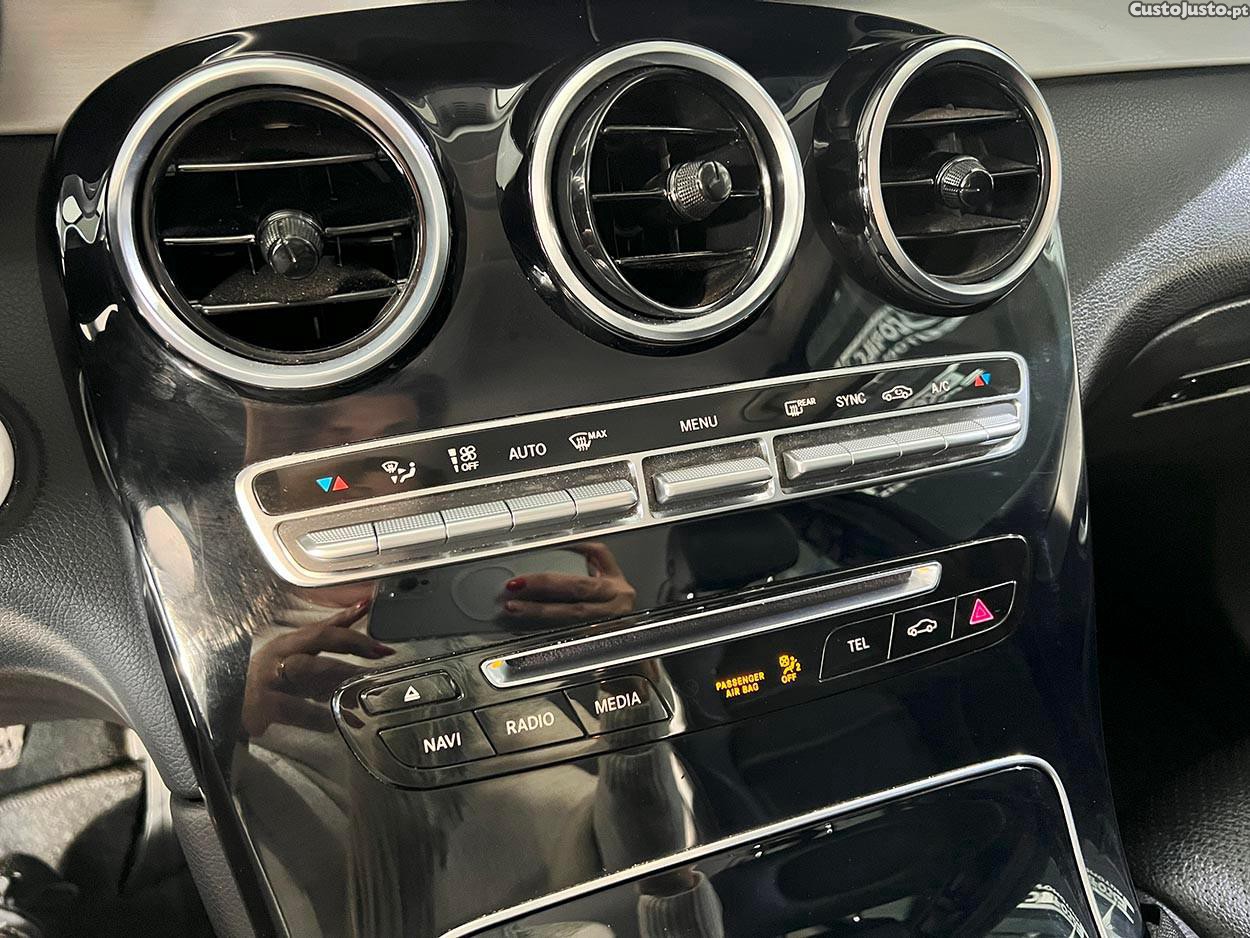 Mercedes-Benz GLC 220 d 4Matic Edition — fotografia 9