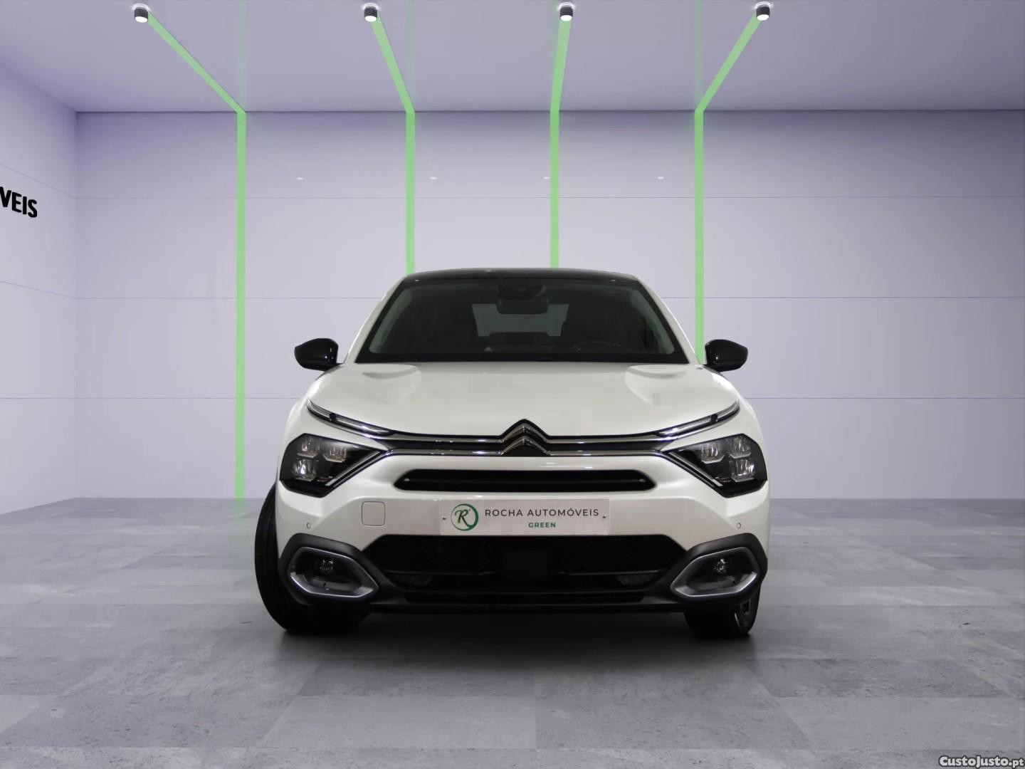 Citroën e-C4 Shine Pack — fotografia 13