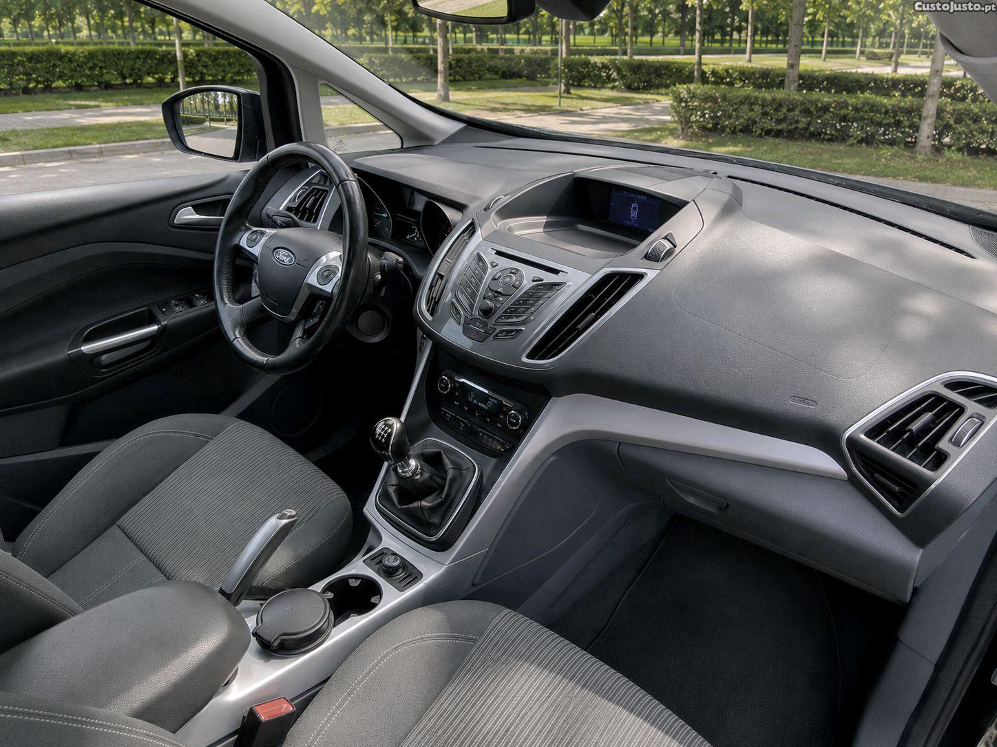 Ford Grand C-Max Titanium 7 Lugares — fotografia 4