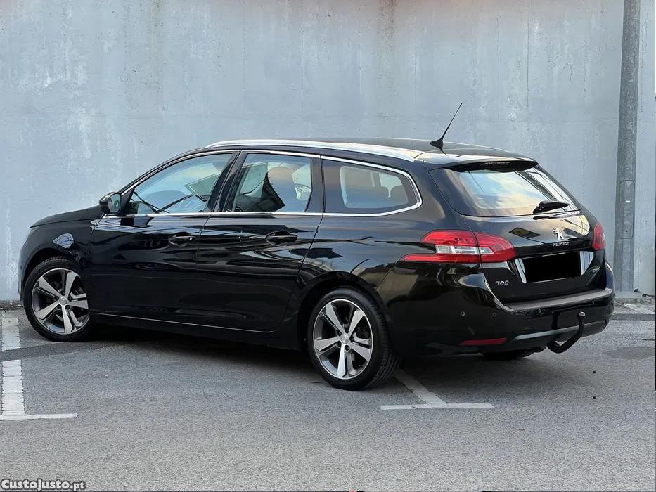 Peugeot 308 SW -Allure-120cv- Camera- AC -AutoPark - Full LED — fotografia 7