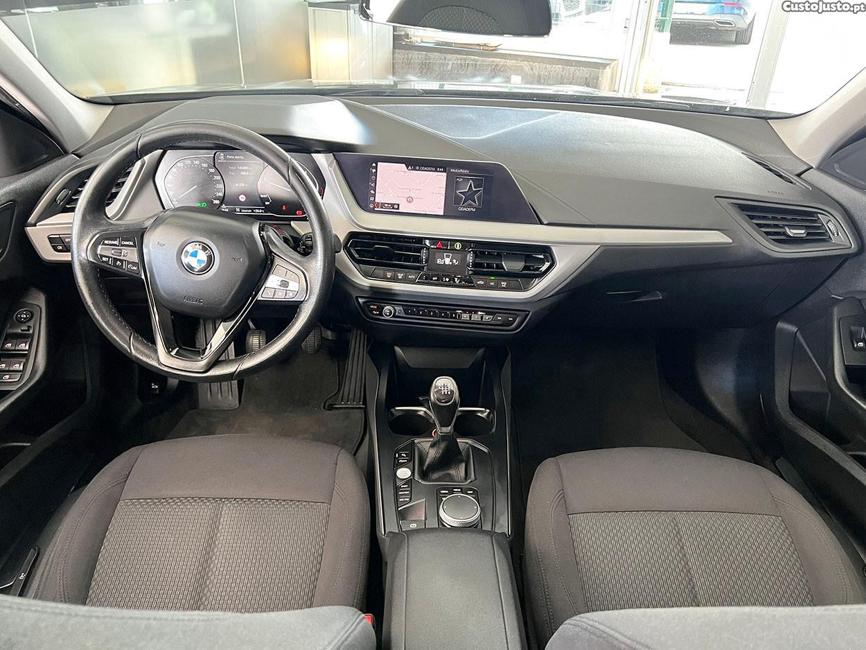 BMW 116 d Advantage — fotografia 15