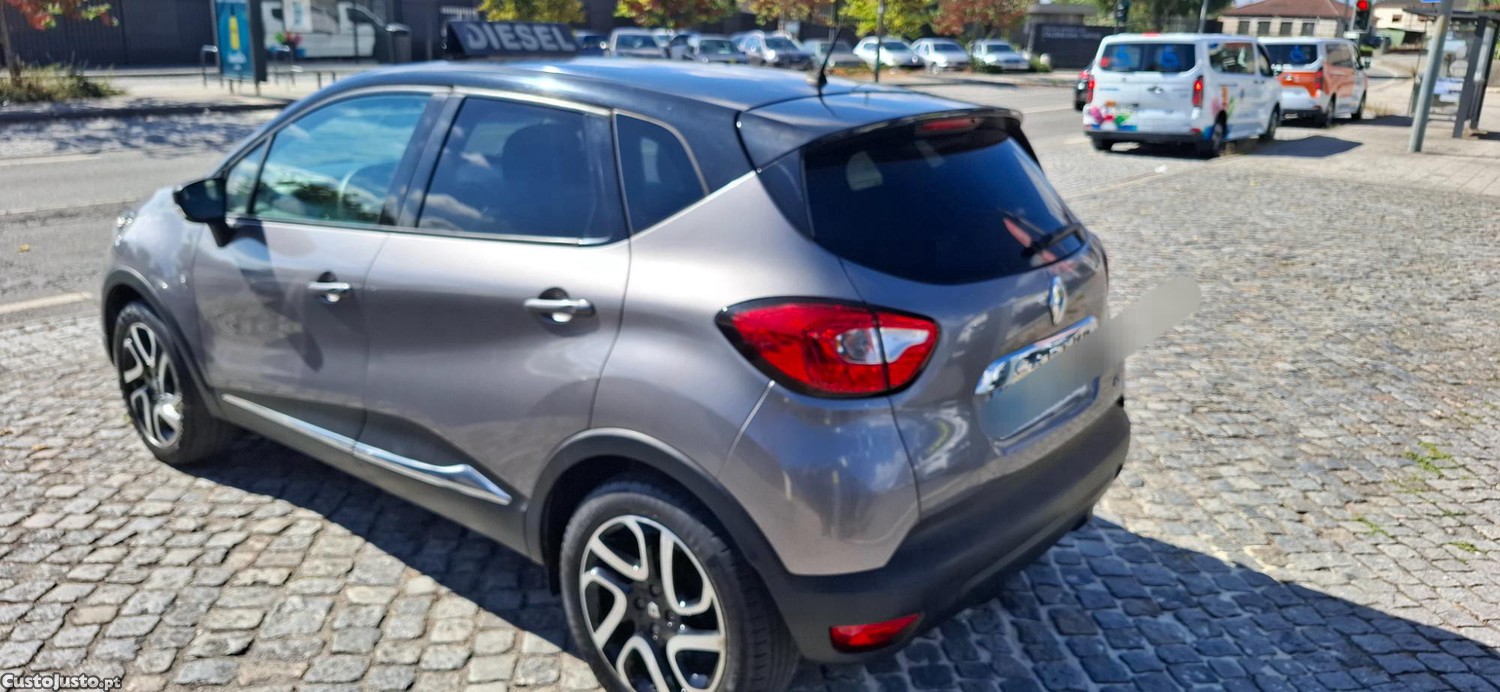 Renault Captur 1.500DCI 110CV NACIONAL — fotografia 15