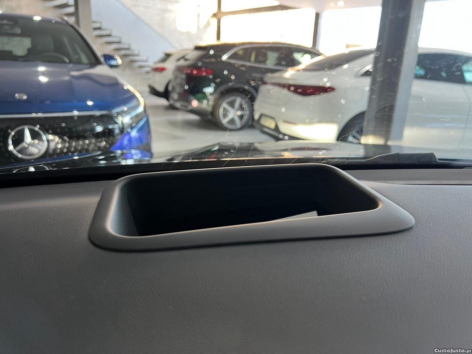 Mercedes-Benz CLA 250 EQ — fotografia 12