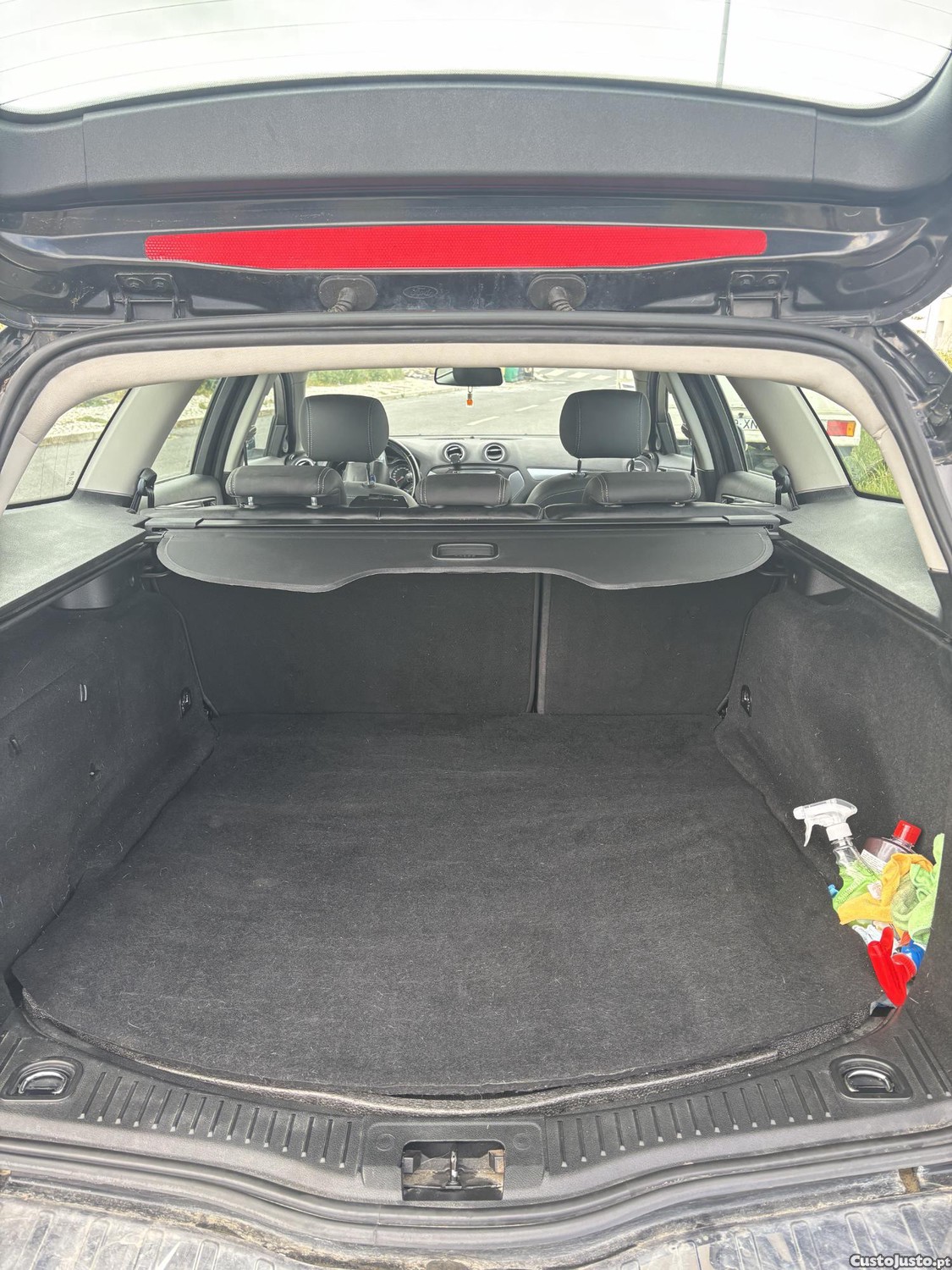 Ford Mondeo 1.6 TDCi Titanium Business 109g — fotografia 3