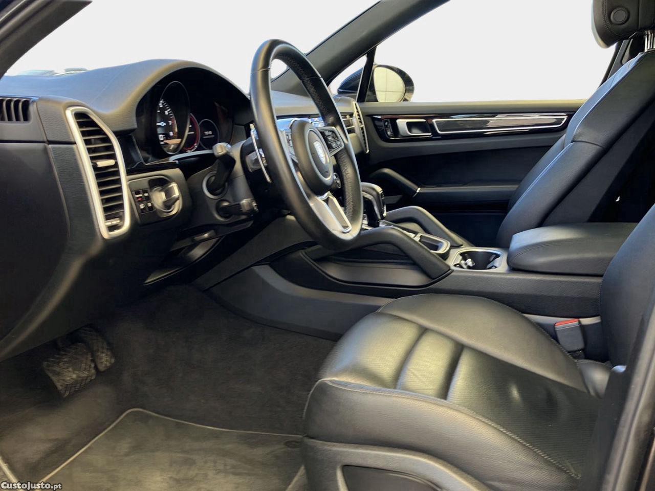Porsche Cayenne E-Hybrid — fotografia 9