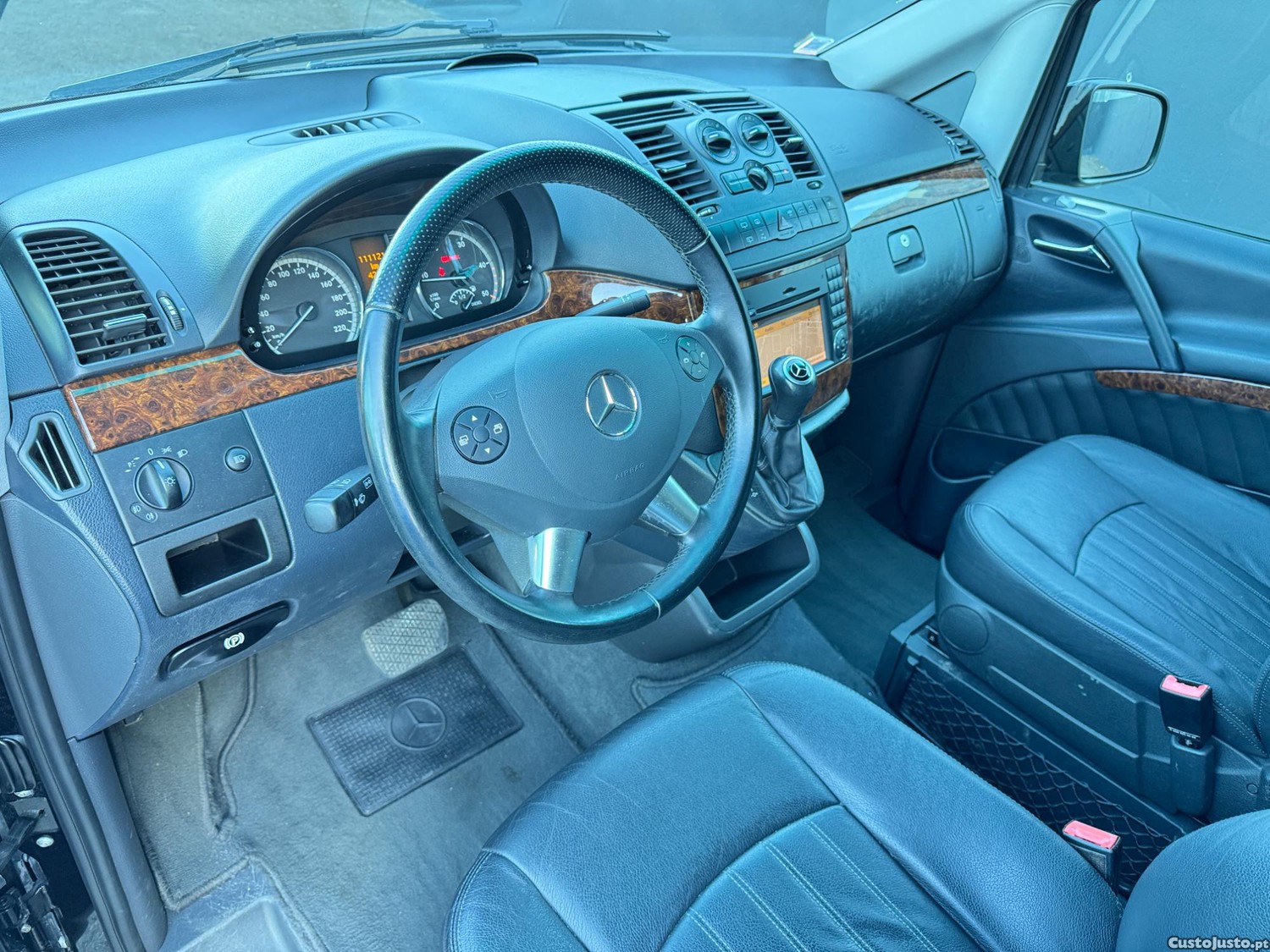 Mercedes-Benz Viano 2.2Cdi — fotografia 9