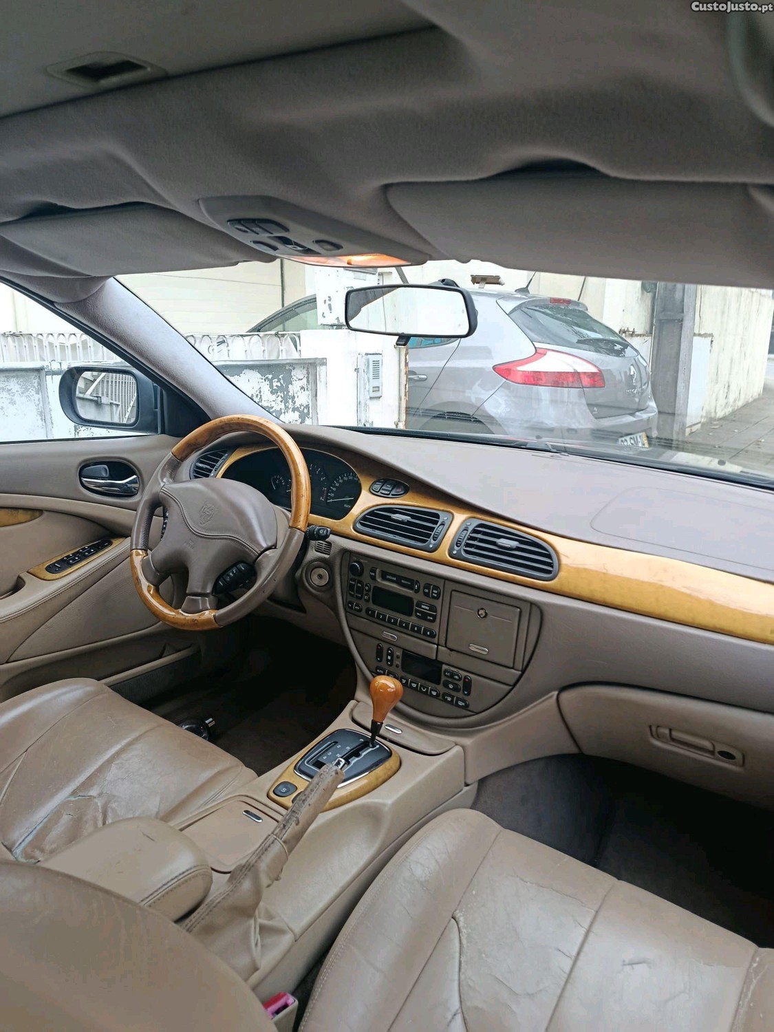 Jaguar S-Type 3.0 — fotografia 2