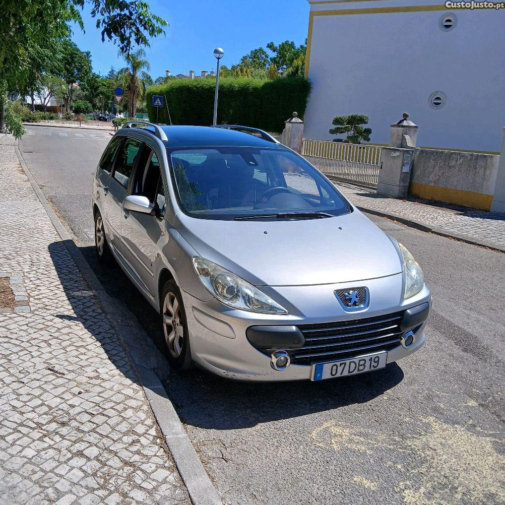 Peugeot 307 ligeiro de passageiros carrinha — fotografia 7