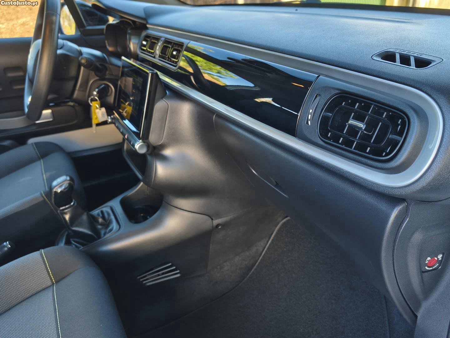 Citroën C3 1.2 PureTech Feel — fotografia 18