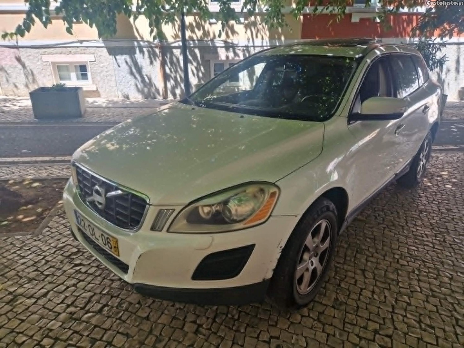 Volvo XC 60 DZ5259 — fotografia 10