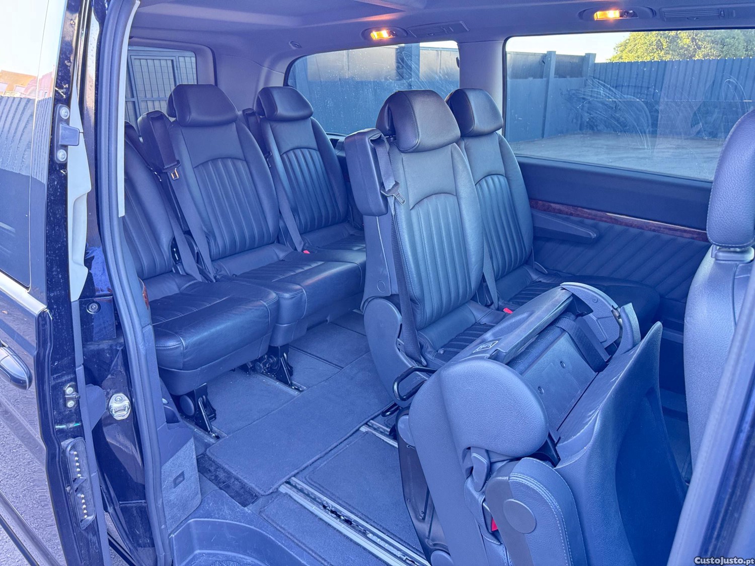 Mercedes-Benz Viano 2.2Cdi — fotografia 7